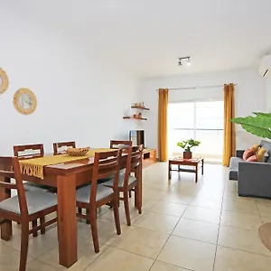 https://piers-local-central-with-pool.hotelaalgarve.com